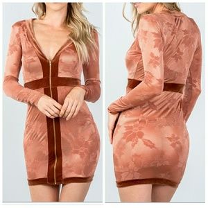 VELVET LONG SLEEVE MINI DRESS